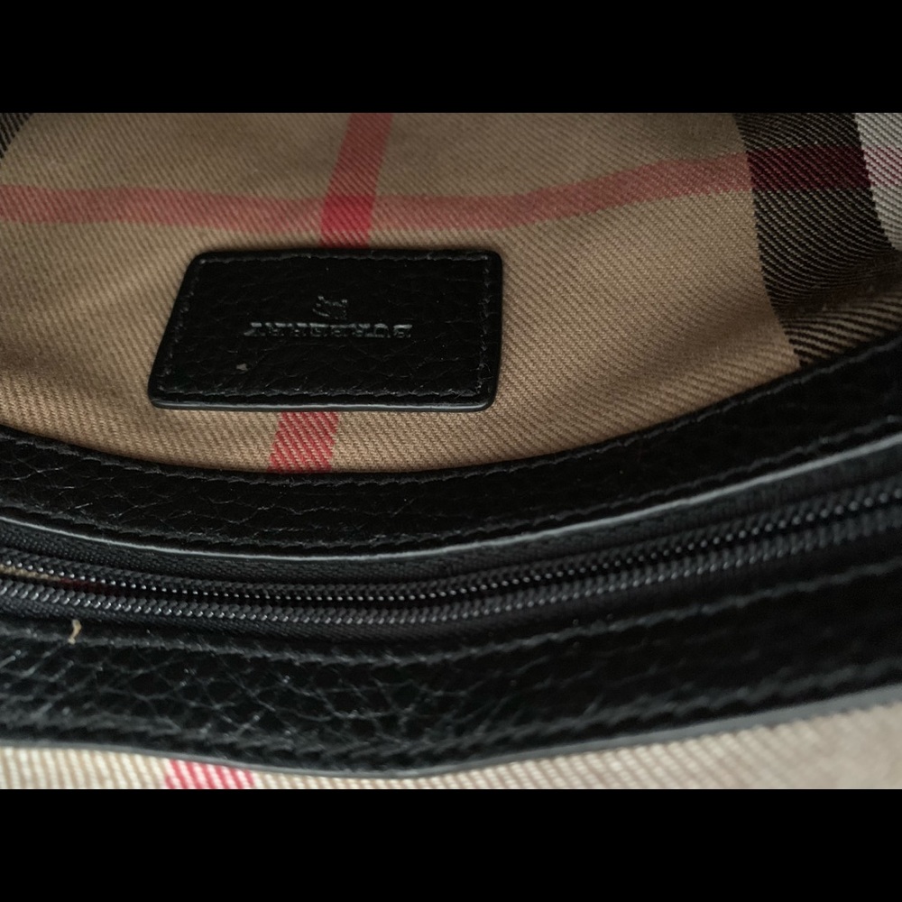 Burberry black leather purse - Picture 6 of 8